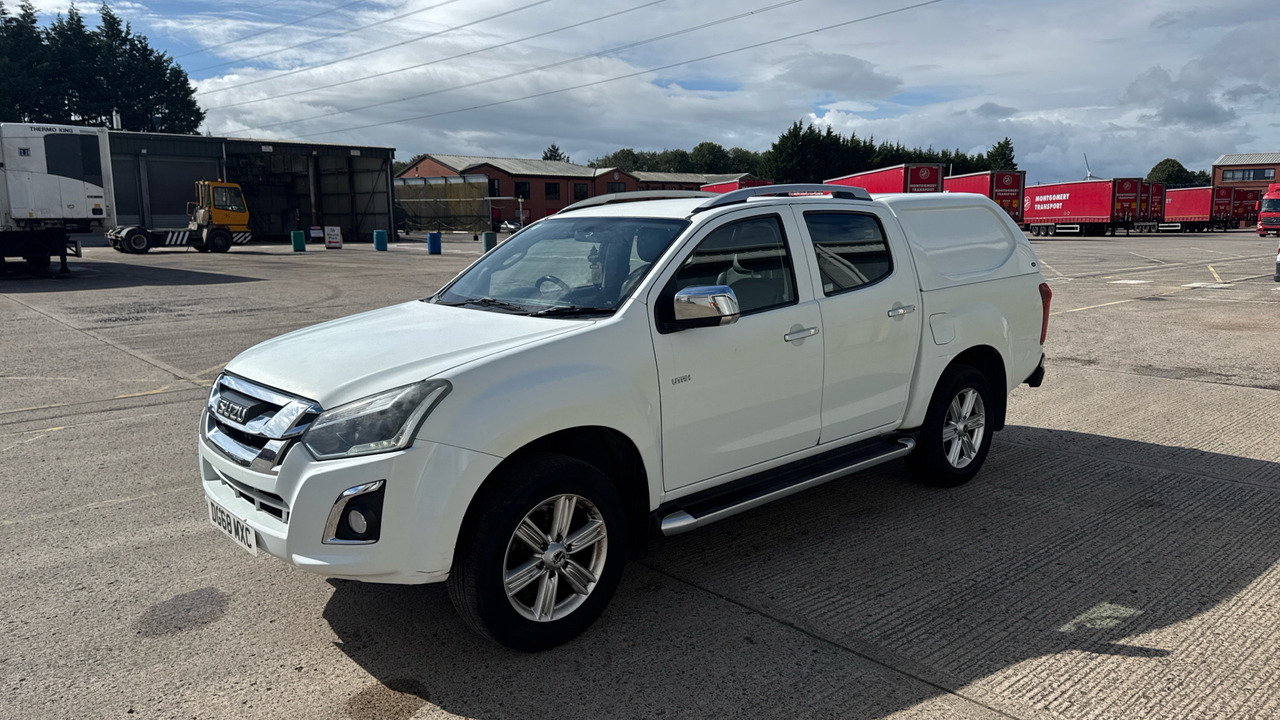 ISUZU D-MAX 1.9 UTAH - Pick-up, Utilitaire double cabine: photos 2 ISUZU D-MAX 1.9 UTAH - Pick-up, Utilitaire double cabine: photos 2