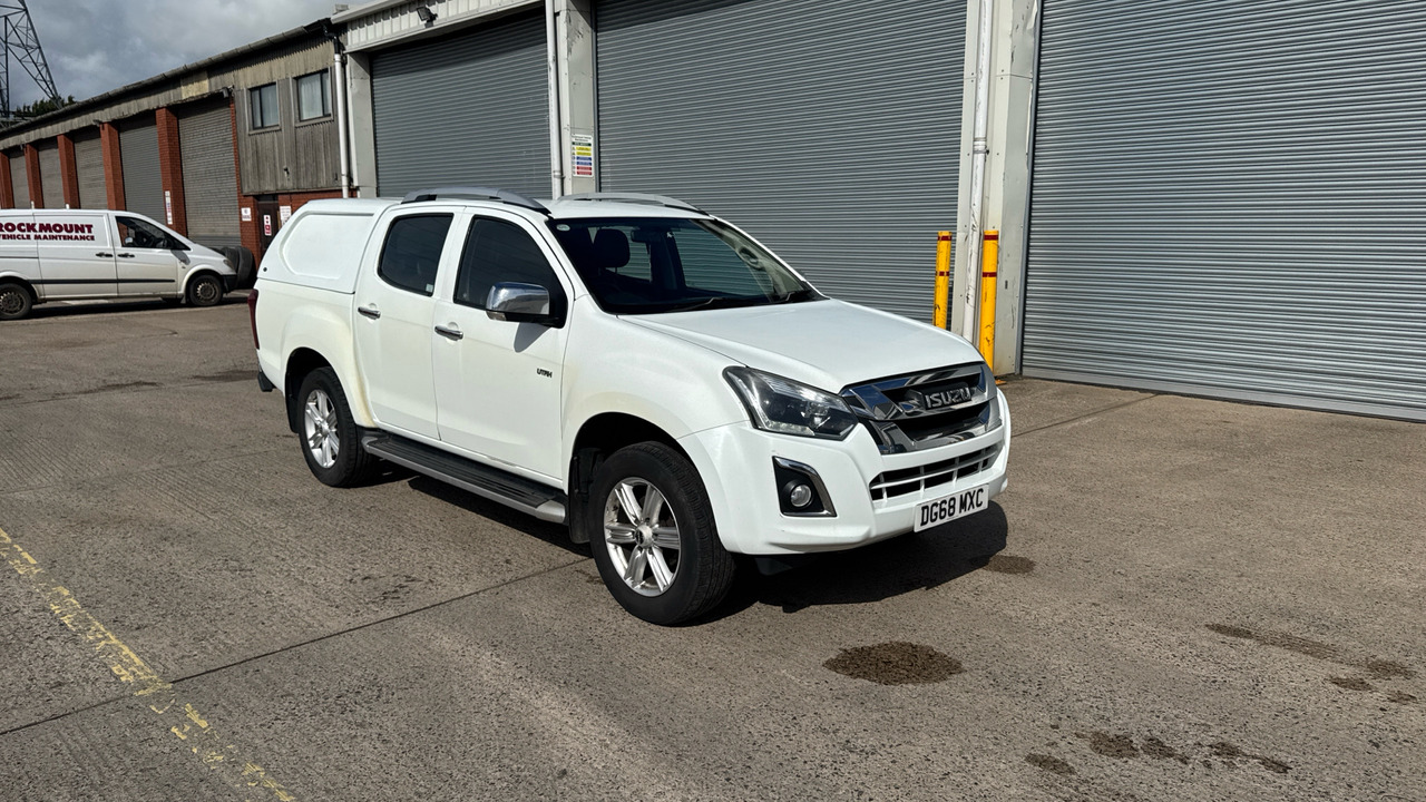ISUZU D-MAX 1.9 UTAH - Pick-up, Utilitaire double cabine: photos 1 ISUZU D-MAX 1.9 UTAH - Pick-up, Utilitaire double cabine: photos 1