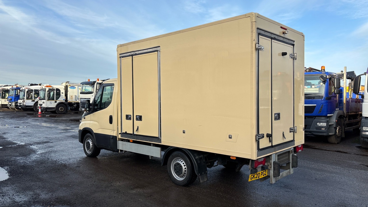 IVECO DAILY 35-120 2.3 4100 WB Hi-Matic - Véhicule utilitaire frigorifique: photos 3 IVECO DAILY 35-120 2.3 4100 WB Hi-Matic - Véhicule utilitaire frigorifique: photos 3