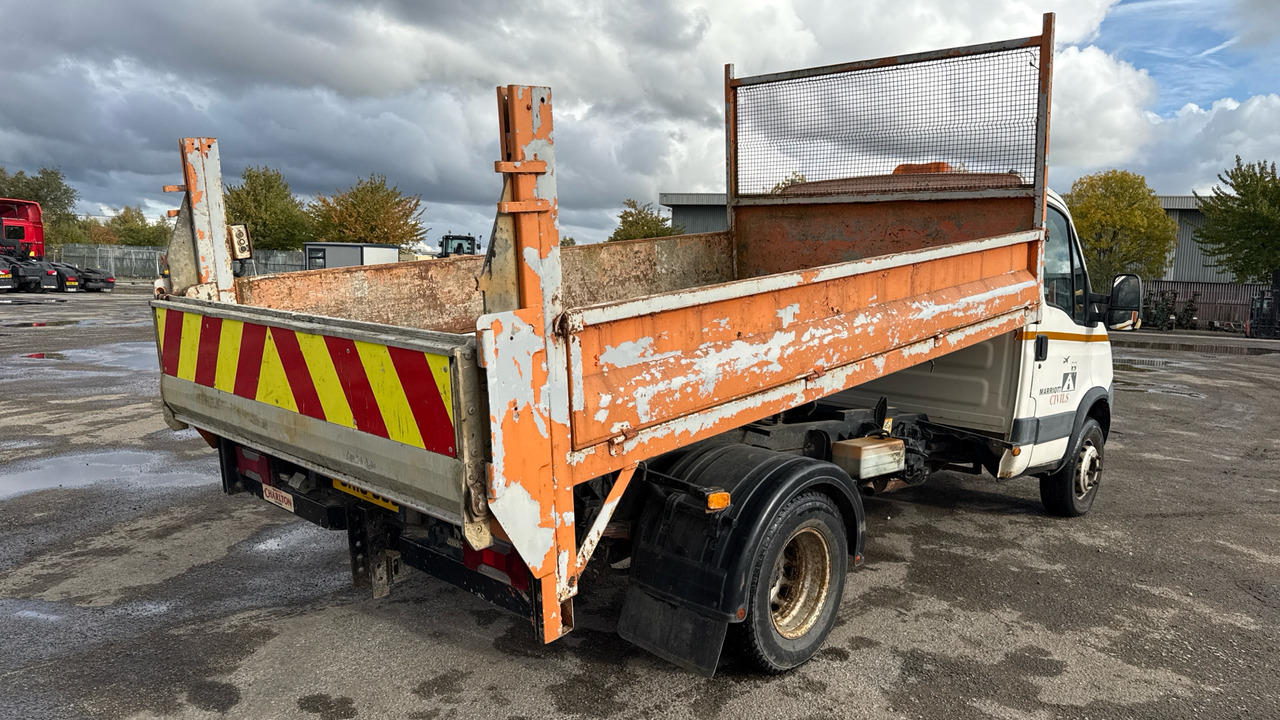 IVECO DAILY 60-180 - Camion benne: photos 4 IVECO DAILY 60-180 - Camion benne: photos 4