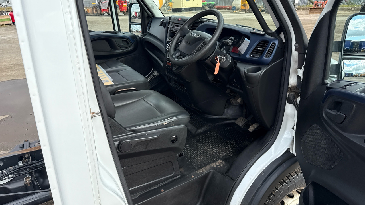 IVECO DAILY 72-180 - Châssis cabine: photos 5 IVECO DAILY 72-180 - Châssis cabine: photos 5