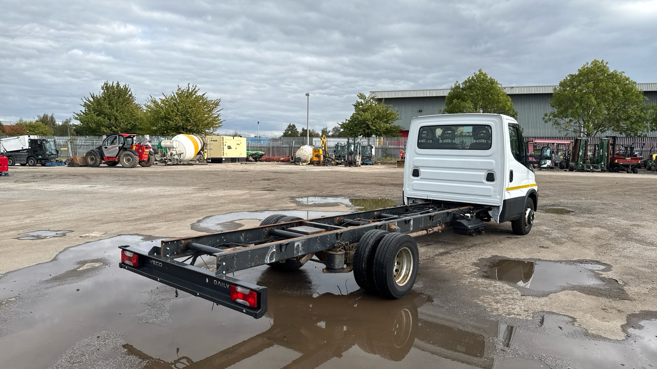 IVECO DAILY 72-180 - Châssis cabine: photos 4 IVECO DAILY 72-180 - Châssis cabine: photos 4