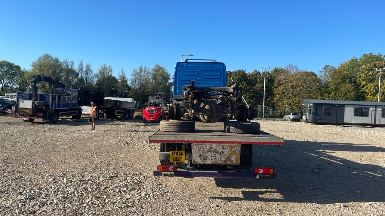 Camion plateau IVECO EUROCARGO  180E: photos 10