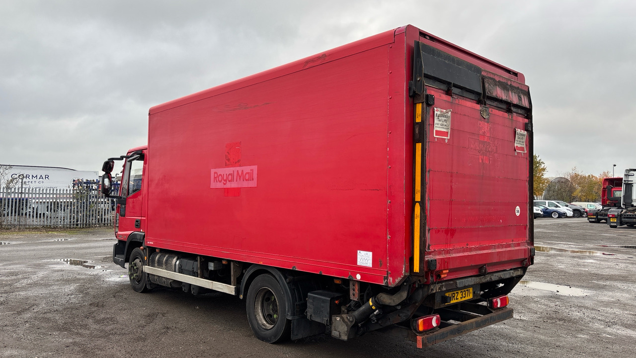 Iveco Eurocargo 75E16 - Camion fourgon: photos 3 Iveco Eurocargo 75E16 - Camion fourgon: photos 3