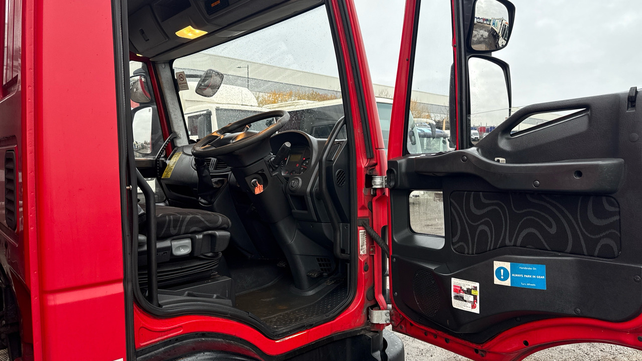 Iveco Eurocargo 75E16 - Camion fourgon: photos 5 Iveco Eurocargo 75E16 - Camion fourgon: photos 5