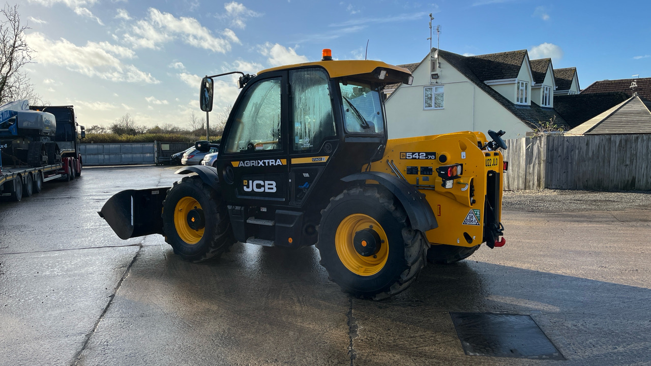 JCB LOADALL 542-70 AGRIXTRA - Chariot télescopique: photos 3 JCB LOADALL 542-70 AGRIXTRA - Chariot télescopique: photos 3