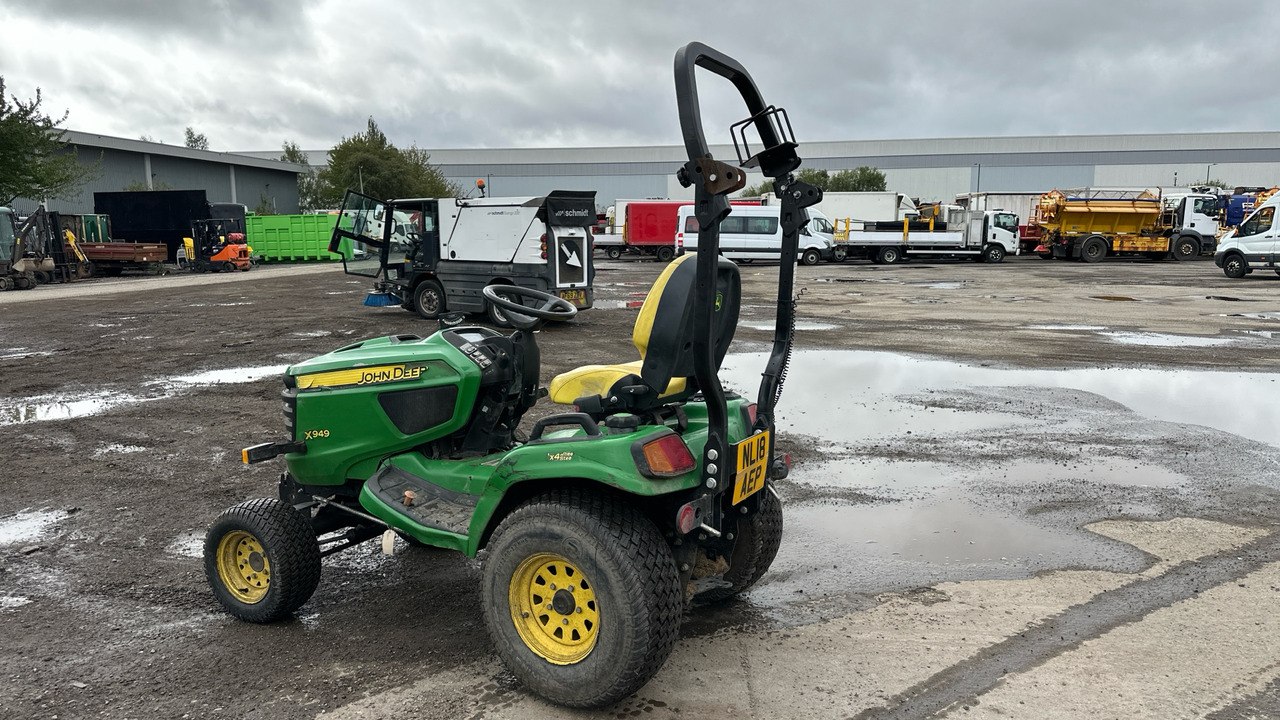 JOHN DEERE X949 - Micro tracteur: photos 3 JOHN DEERE X949 - Micro tracteur: photos 3