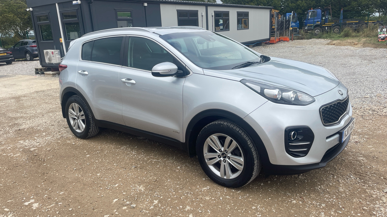 KIA SPORTAGE 2.0 CRDI KX-2 - Voiture à hayon: photos 1 KIA SPORTAGE 2.0 CRDI KX-2 - Voiture à hayon: photos 1
