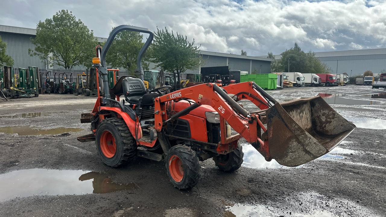 KUBOTA 2530 - Micro tracteur: photos 1 KUBOTA 2530 - Micro tracteur: photos 1