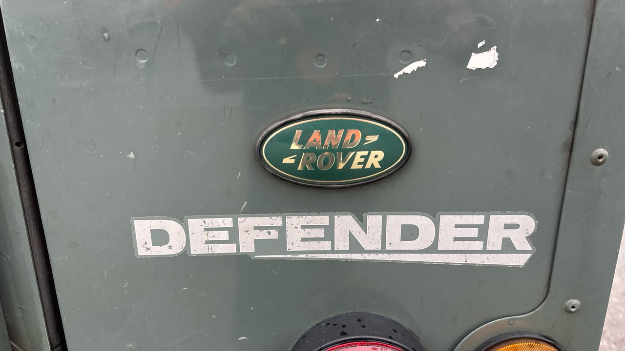 Pick-up LAND ROVER DEFENDER 110 TDCI: photos 21