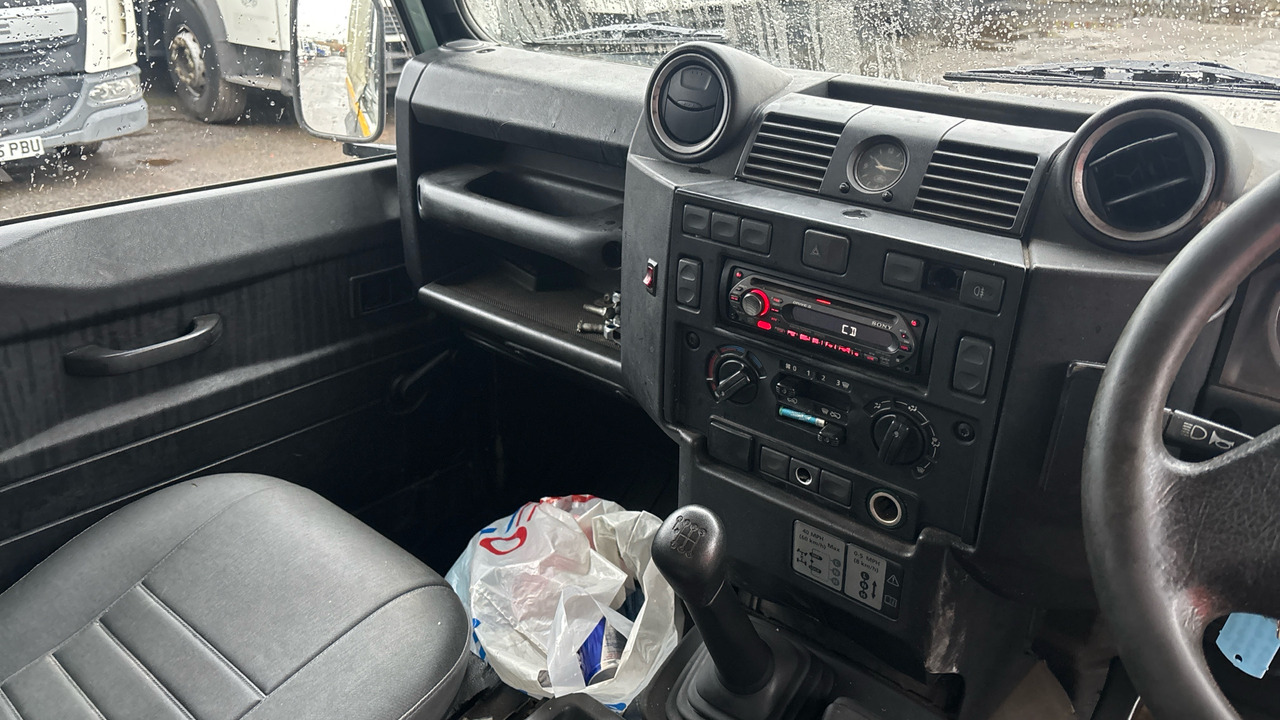 Pick-up LAND ROVER DEFENDER 110 TDCI: photos 7