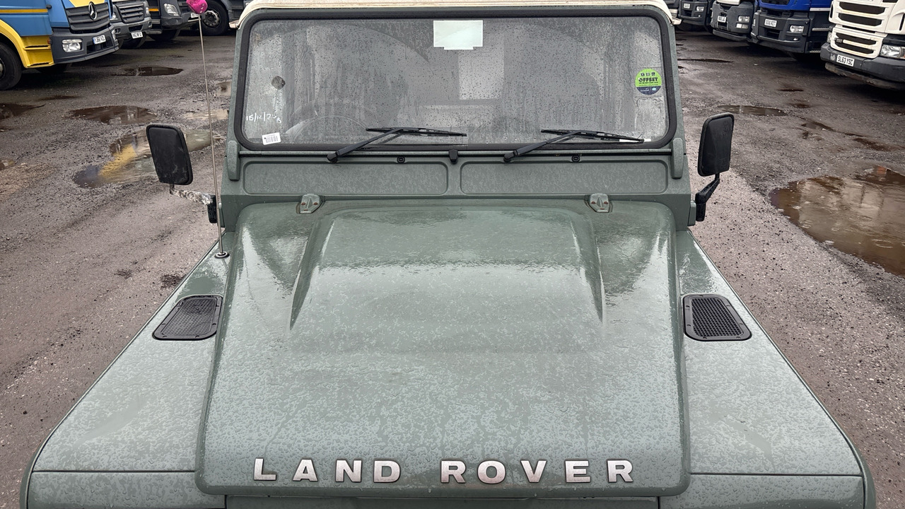 Pick-up LAND ROVER DEFENDER 110 TDCI: photos 11