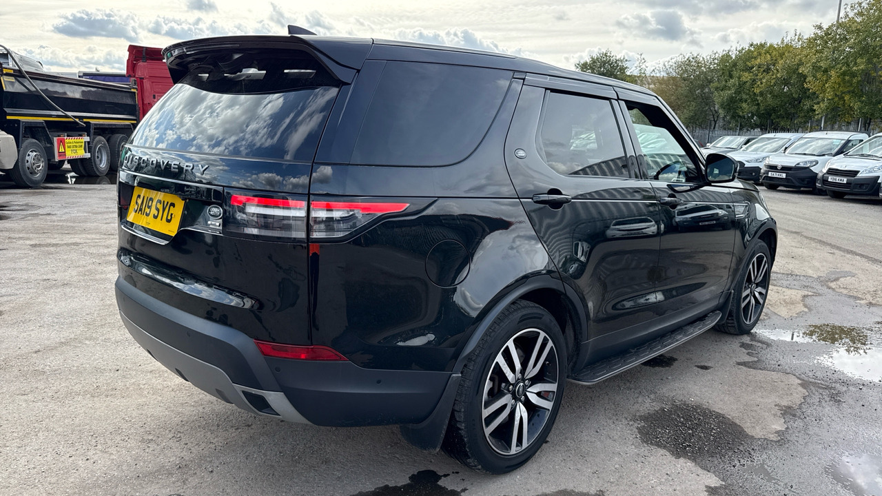LAND ROVER DISCOVERY COMMERCIAL 3.0 SDV6 306 SE - SUV: photos 4 LAND ROVER DISCOVERY COMMERCIAL 3.0 SDV6 306 SE - SUV: photos 4