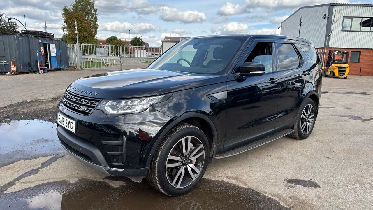 LAND ROVER DISCOVERY COMMERCIAL 3.0 SDV6 306 SE - SUV: photos 2 LAND ROVER DISCOVERY COMMERCIAL 3.0 SDV6 306 SE - SUV: photos 2