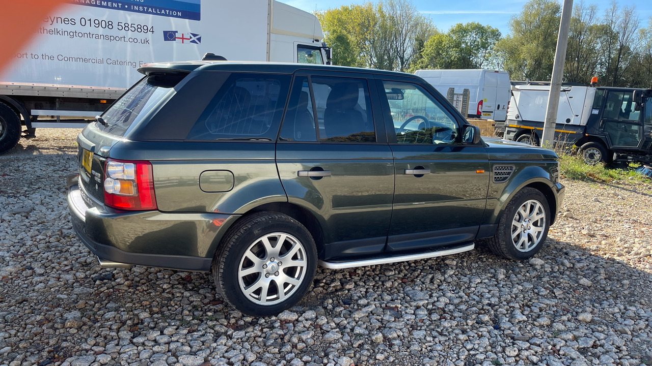 LAND ROVER RANGE ROVER SPORT 2.7 V6 HSE - Voiture break: photos 4 LAND ROVER RANGE ROVER SPORT 2.7 V6 HSE - Voiture break: photos 4