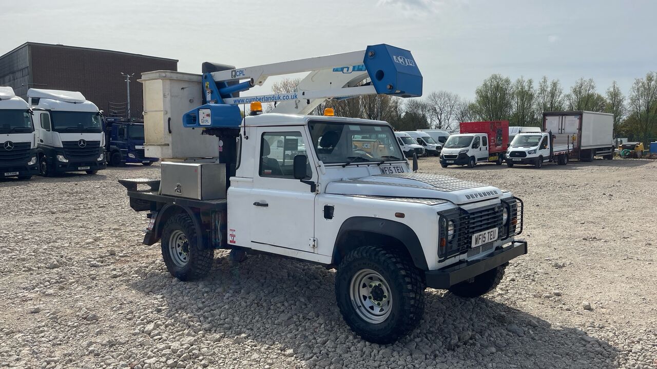 Land Rover Defender 110 2.2 TDCI - Camion avec nacelle: photos 2 Land Rover Defender 110 2.2 TDCI - Camion avec nacelle: photos 2