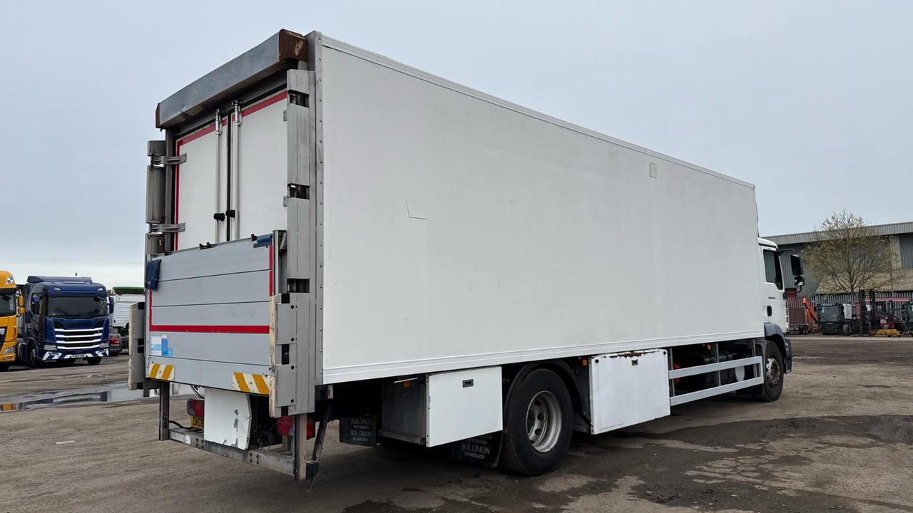 MAN TG-M 18.240 - Camion frigorifique: photos 4 MAN TG-M 18.240 - Camion frigorifique: photos 4