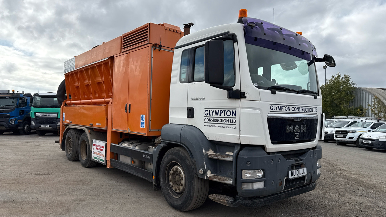 MAN TGS 26.440 - Camion hydrocureur: photos 1 MAN TGS 26.440 - Camion hydrocureur: photos 1