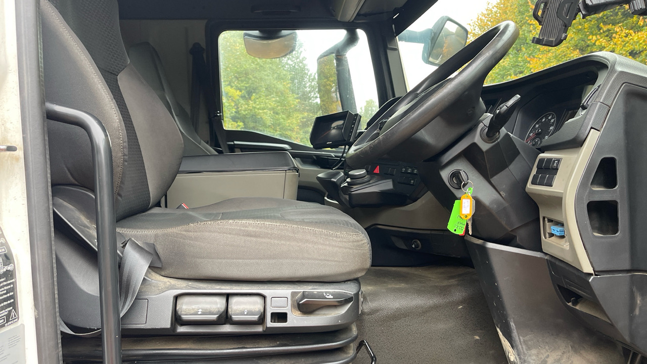 MAN TGS 35.430 - Camion benne: photos 5 MAN TGS 35.430 - Camion benne: photos 5