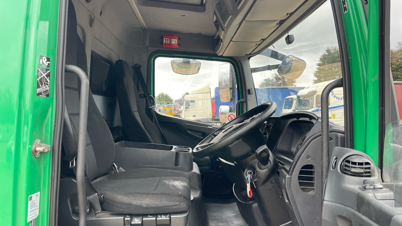 MERCEDES-BENZ ATEGO 1523 - Châssis cabine: photos 5 MERCEDES-BENZ ATEGO 1523 - Châssis cabine: photos 5