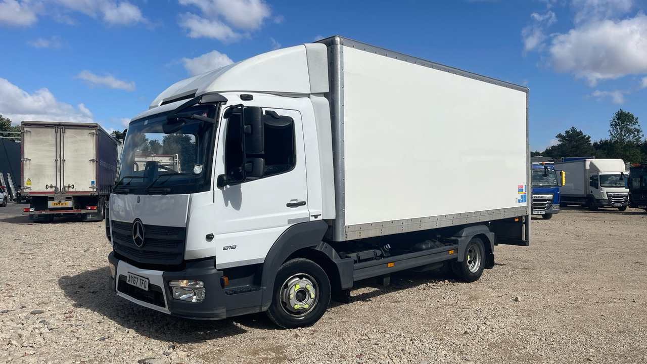 MERCEDES-BENZ ATEGO 818 - Camion fourgon: photos 2 MERCEDES-BENZ ATEGO 818 - Camion fourgon: photos 2