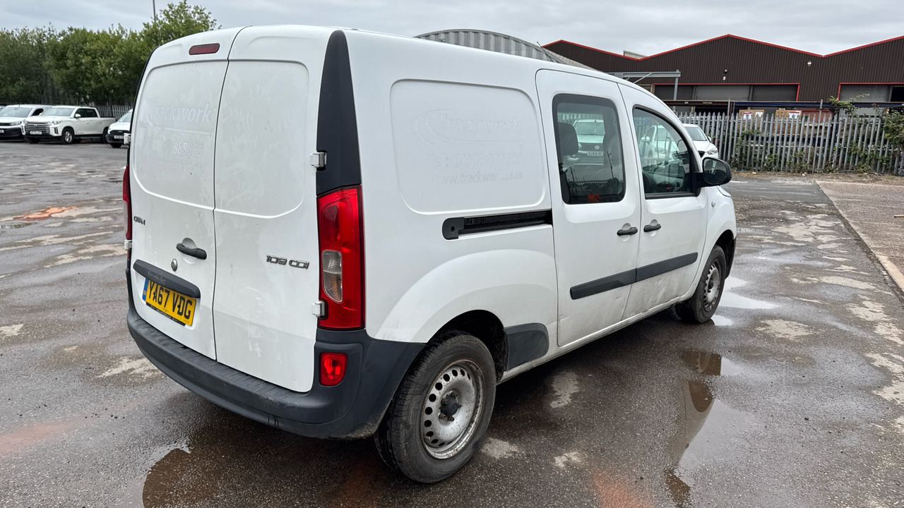 MERCEDES-BENZ CITAN 109 CDI - Utilitaire double cabine: photos 5 MERCEDES-BENZ CITAN 109 CDI - Utilitaire double cabine: photos 5