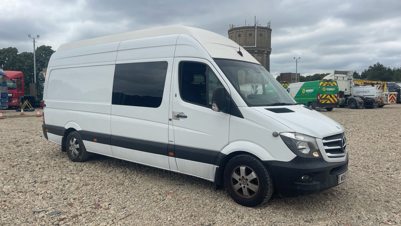 MERCEDES-BENZ SPRINTER 316 CDI - Utilitaire double cabine: photos 1 MERCEDES-BENZ SPRINTER 316 CDI - Utilitaire double cabine: photos 1