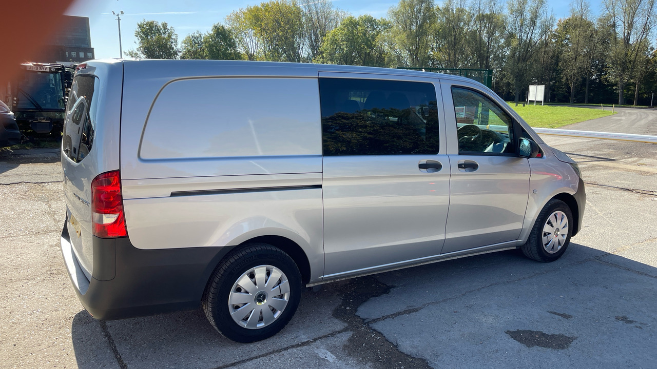 MERCEDES-BENZ VITO 114 CDI - Utilitaire double cabine: photos 4 MERCEDES-BENZ VITO 114 CDI - Utilitaire double cabine: photos 4