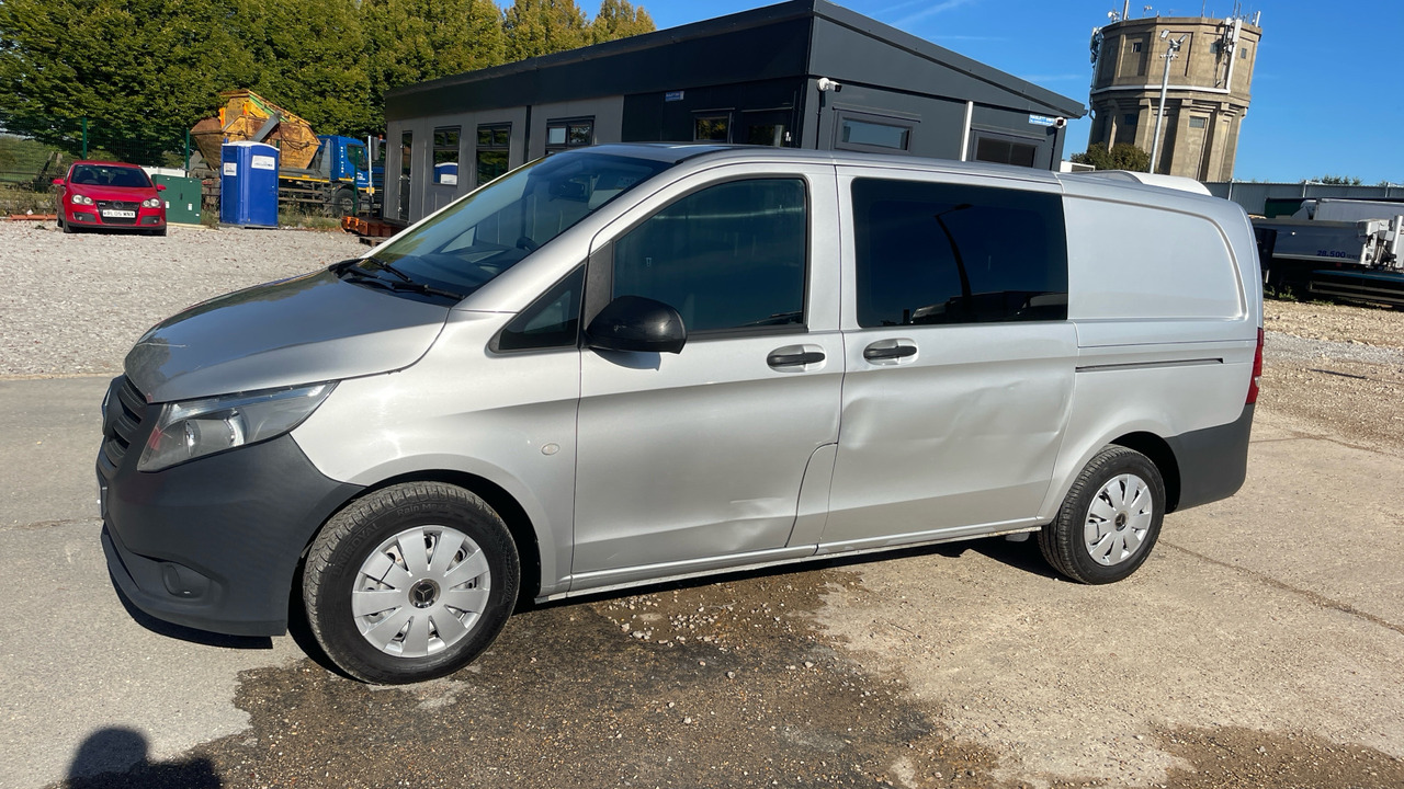 MERCEDES-BENZ VITO 114 CDI - Utilitaire double cabine: photos 2 MERCEDES-BENZ VITO 114 CDI - Utilitaire double cabine: photos 2