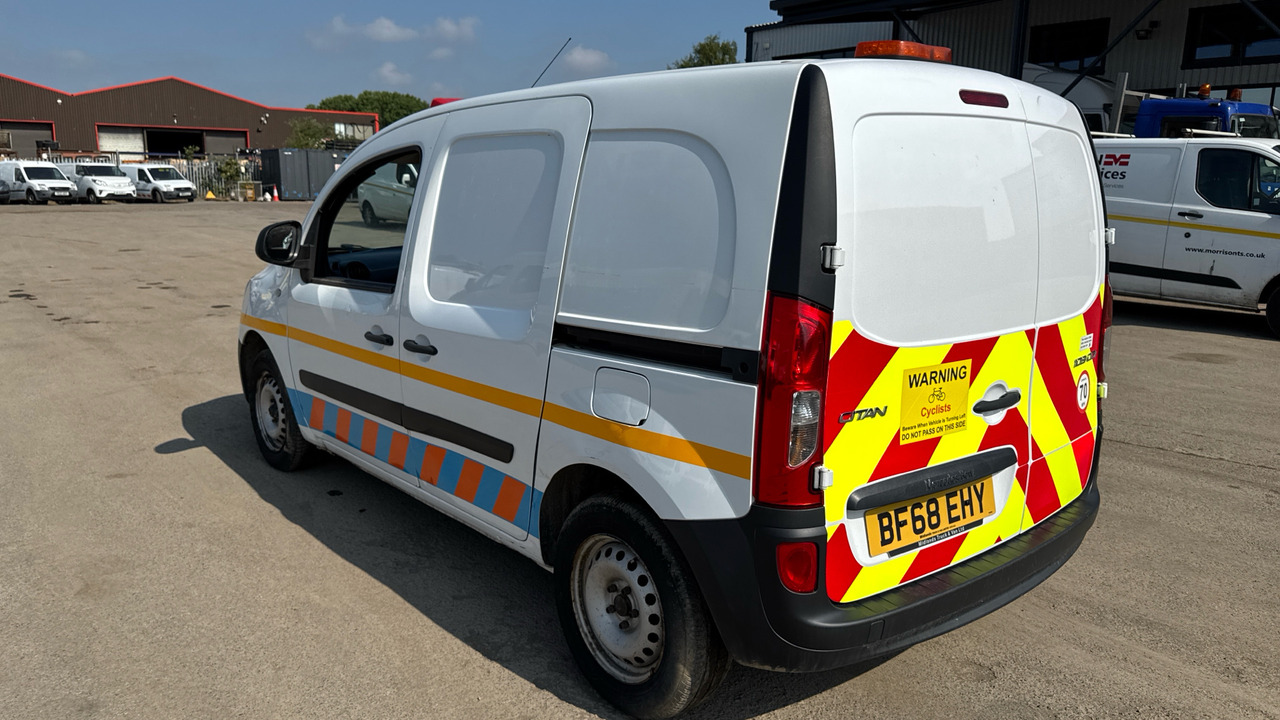 Mercedes-Benz Citan 109 CDI - Fourgon utilitaire: photos 3 Mercedes-Benz Citan 109 CDI - Fourgon utilitaire: photos 3