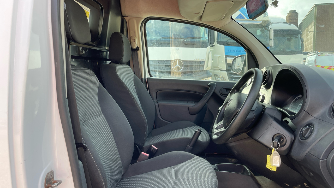 Mercedes-Benz Citan 109 CDI - Fourgon utilitaire: photos 5 Mercedes-Benz Citan 109 CDI - Fourgon utilitaire: photos 5