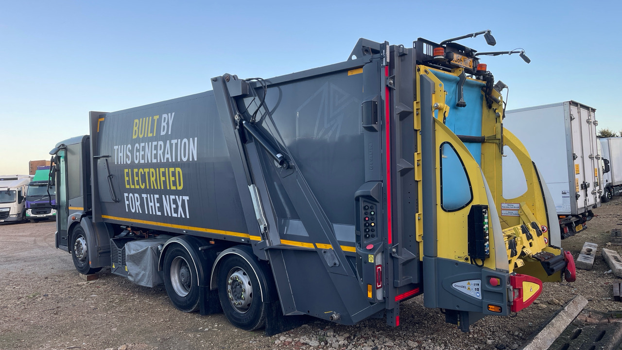 Mercedes-Benz Econic - Benne à ordures ménagères: photos 4 Mercedes-Benz Econic - Benne à ordures ménagères: photos 4
