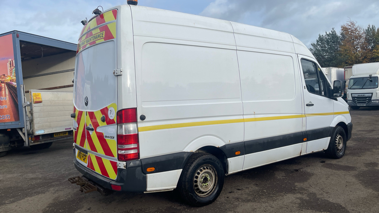 Mercedes-Benz Sprinter 314 2.2 CDI - Fourgon utilitaire: photos 4 Mercedes-Benz Sprinter 314 2.2 CDI - Fourgon utilitaire: photos 4