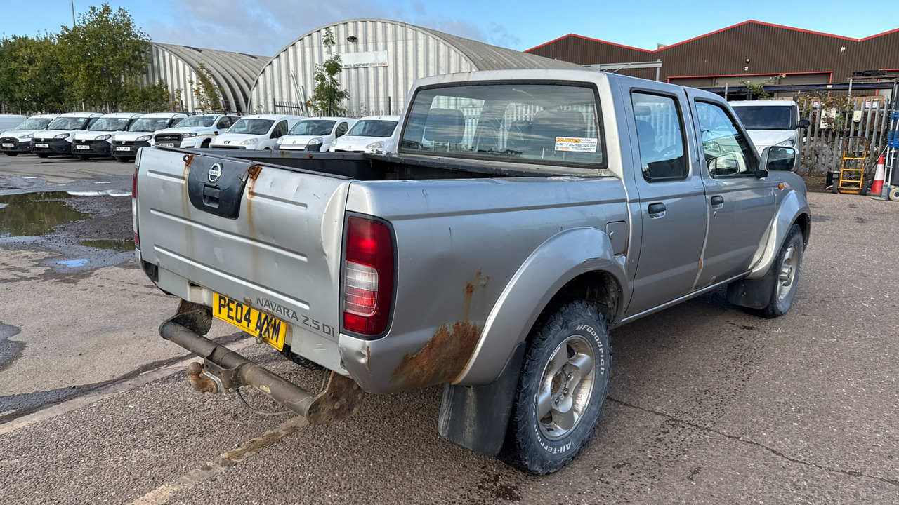NISSAN D22 2.5 DI - Pick-up, Utilitaire double cabine: photos 4 NISSAN D22 2.5 DI - Pick-up, Utilitaire double cabine: photos 4