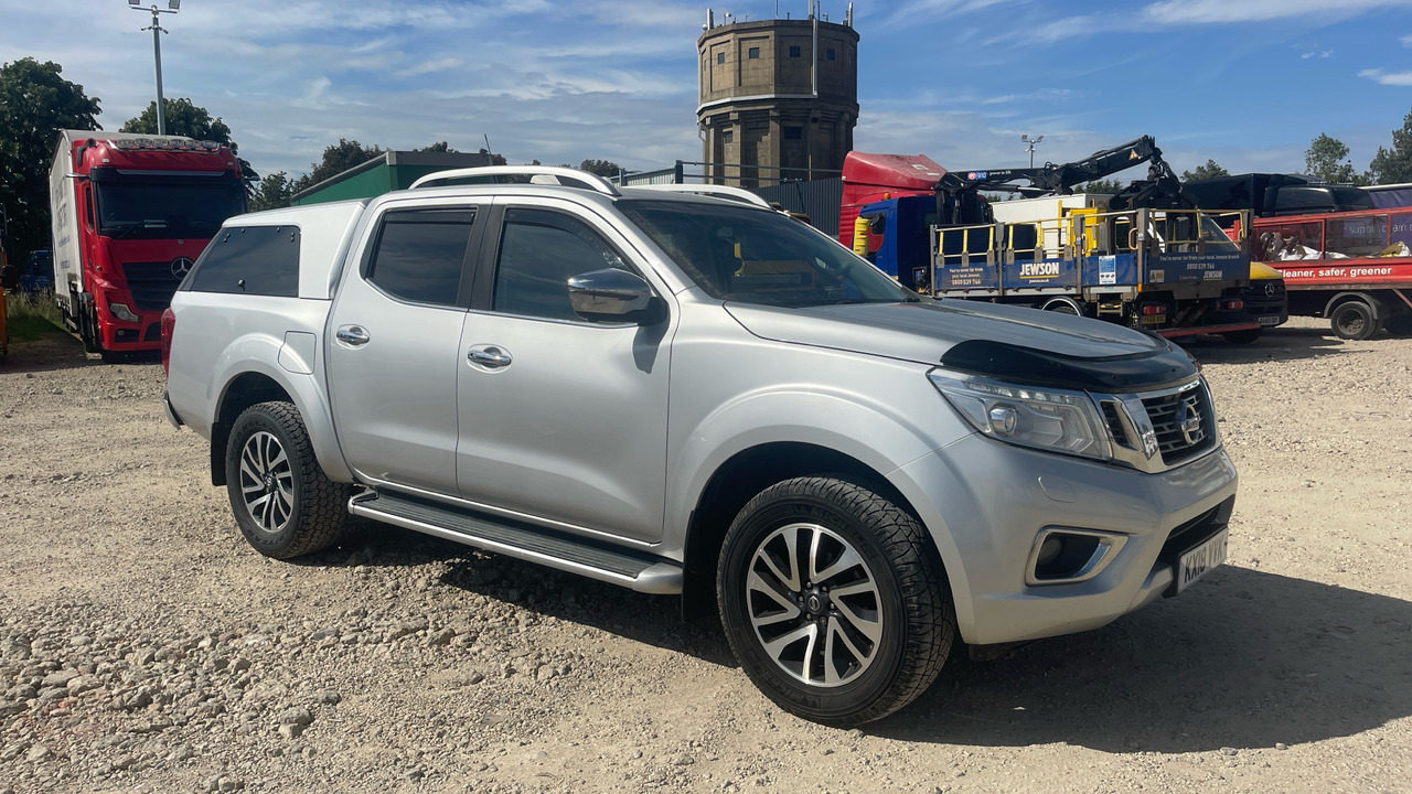NISSAN NAVARA 2.3 DCI 190PS - Pick-up, Utilitaire double cabine: photos 1 NISSAN NAVARA 2.3 DCI 190PS - Pick-up, Utilitaire double cabine: photos 1