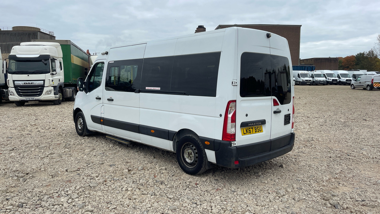 RENAULT MASTER  35 - Minibus, Transport de personnes: photos 3 RENAULT MASTER  35 - Minibus, Transport de personnes: photos 3