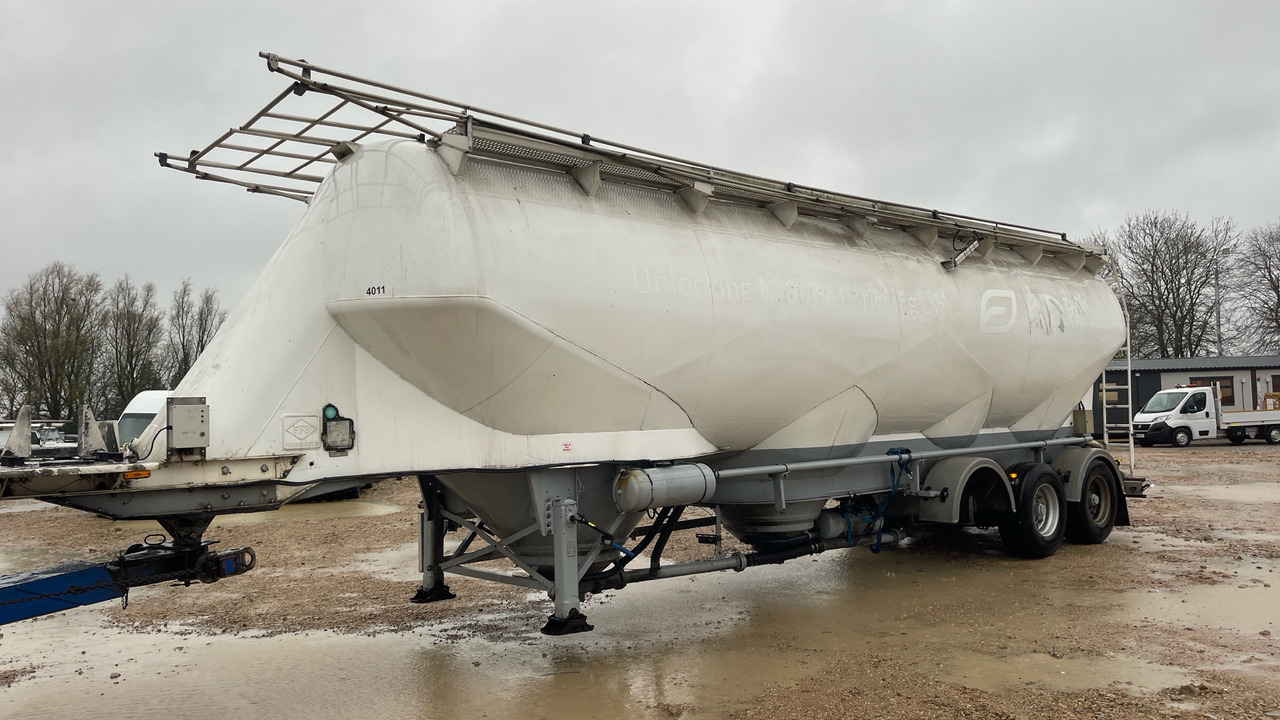 FELDBINDER TANKER POWDER - Remorque: photos 3 FELDBINDER TANKER POWDER - Remorque: photos 3