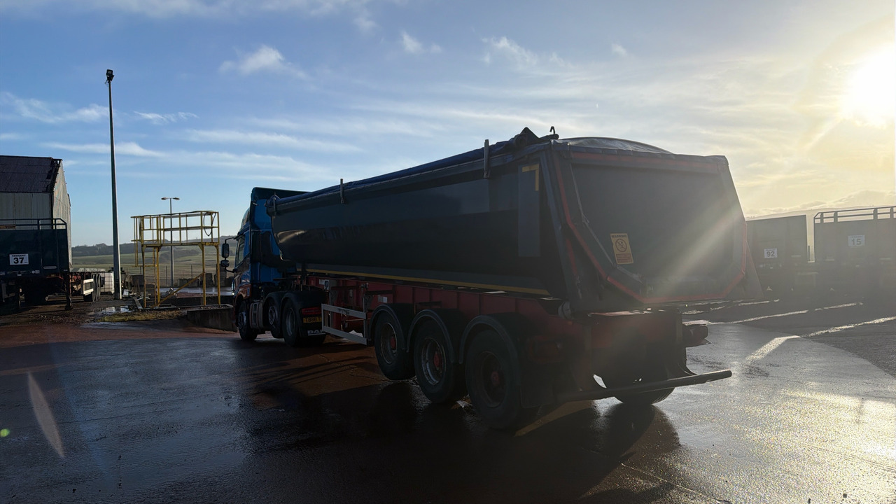 MONTRACON TIPPER STEEL - Remorque: photos 5 MONTRACON TIPPER STEEL - Remorque: photos 5