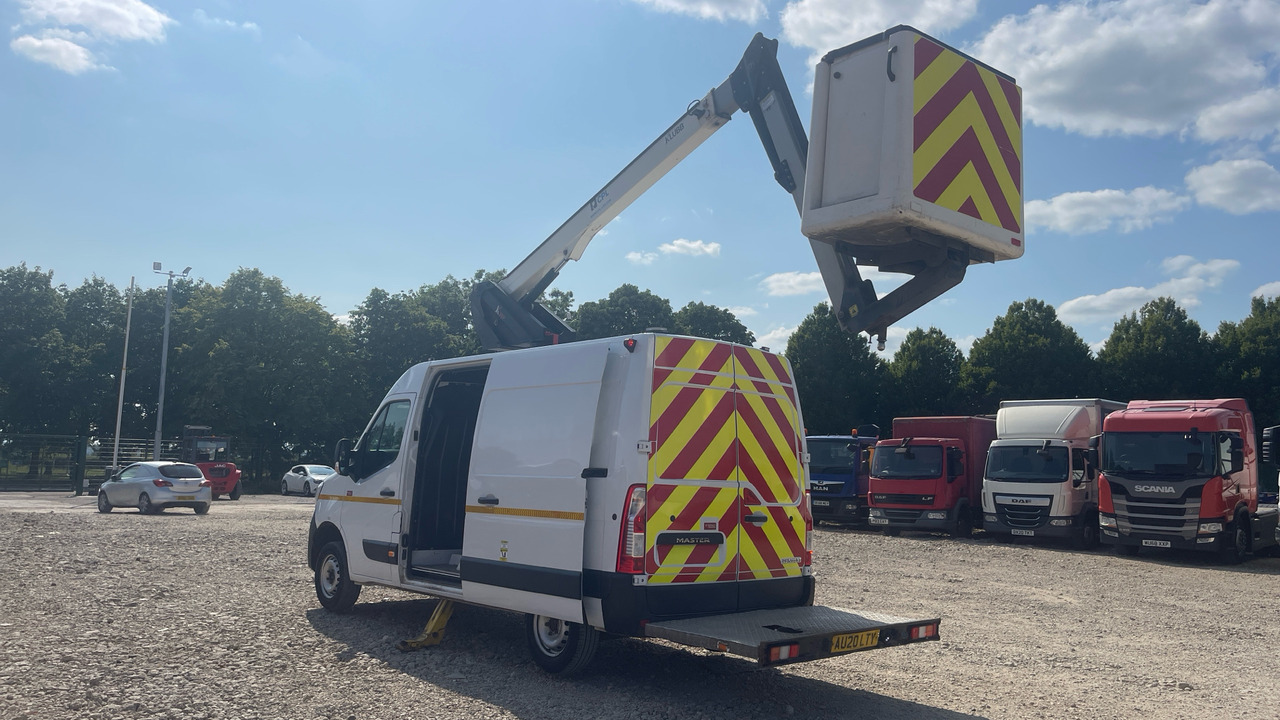 Renault Master - Camion avec nacelle: photos 3 Renault Master - Camion avec nacelle: photos 3