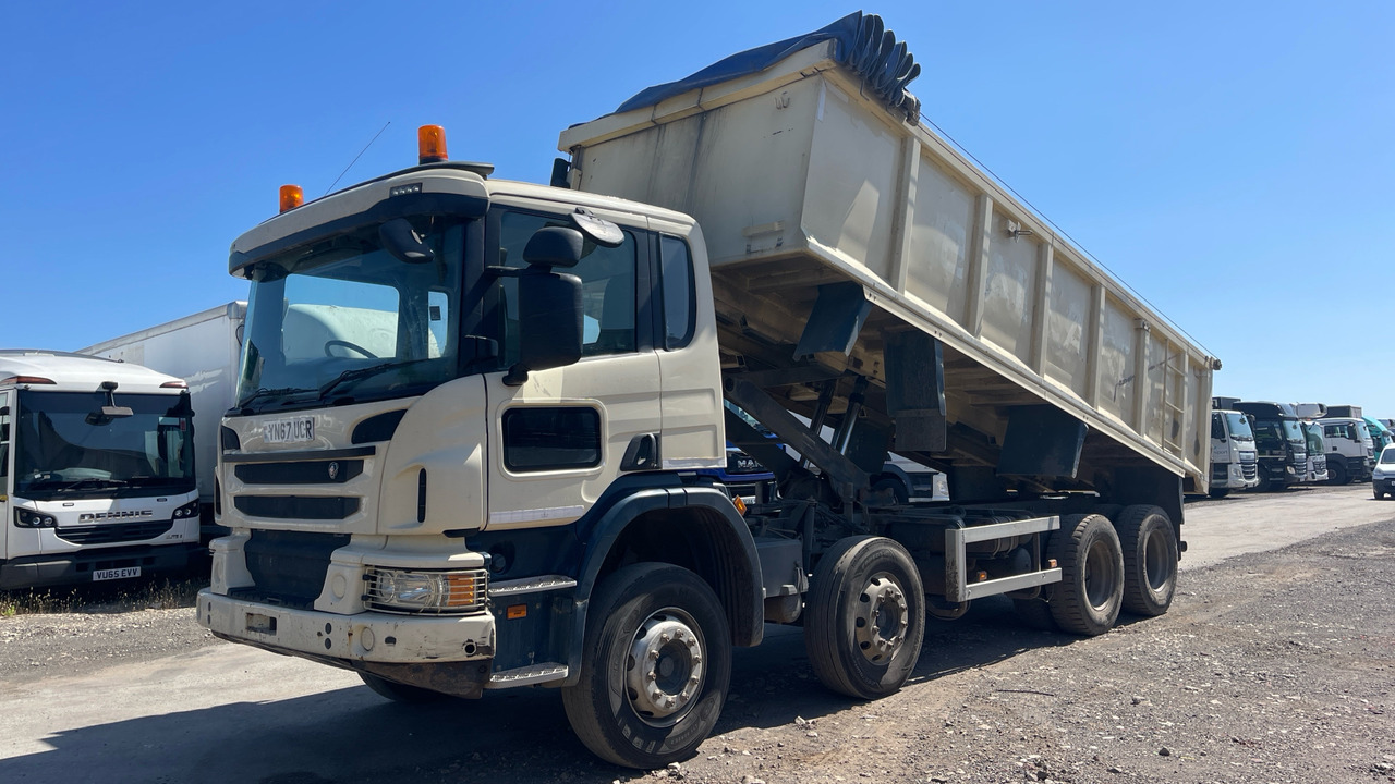 SCANIA P 370 - Camion benne: photos 2 SCANIA P 370 - Camion benne: photos 2