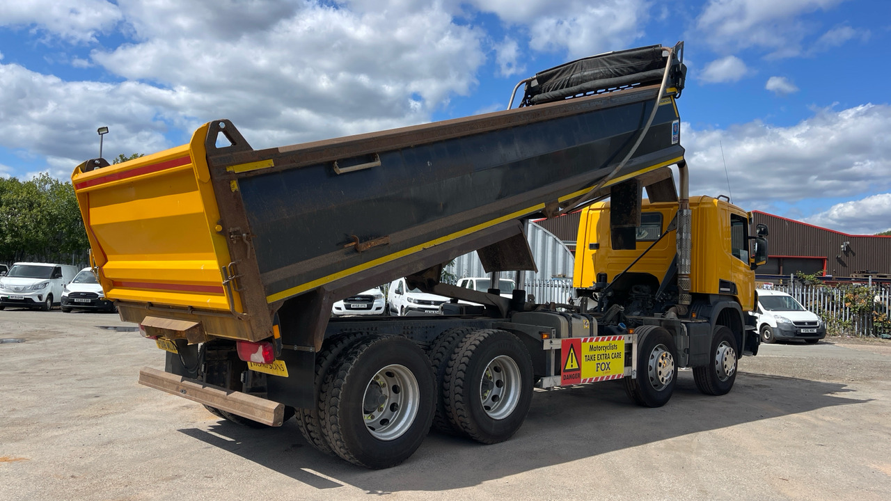 SCANIA P 410 - Camion benne: photos 4 SCANIA P 410 - Camion benne: photos 4