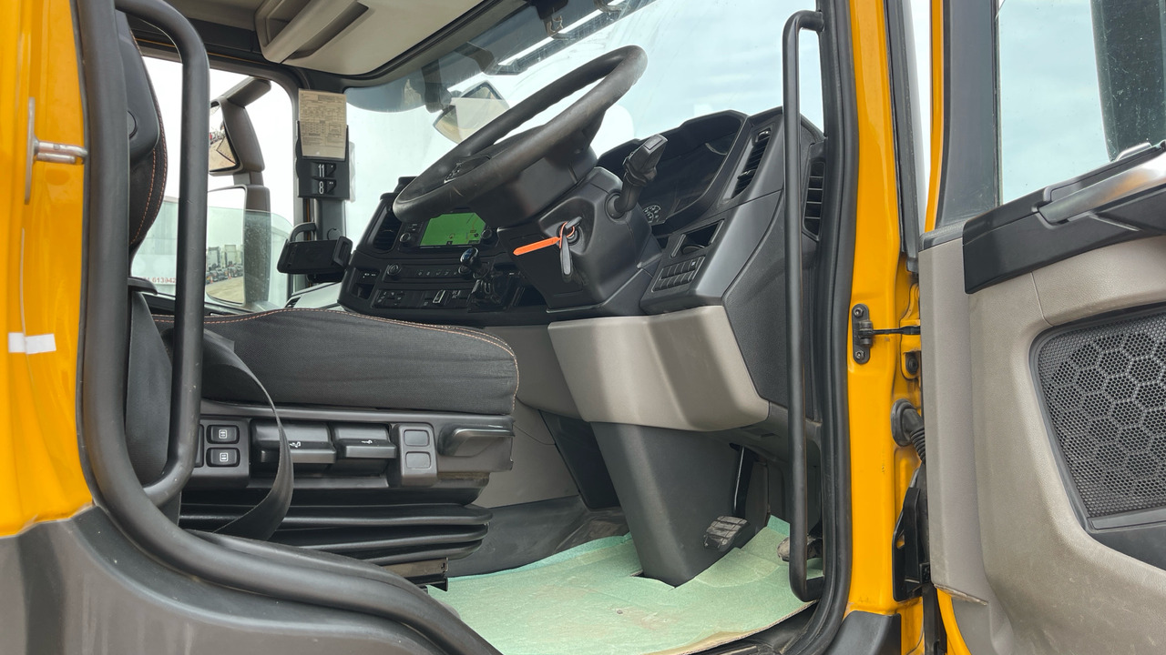 SCANIA P 410 XT - Camion benne: photos 5 SCANIA P 410 XT - Camion benne: photos 5