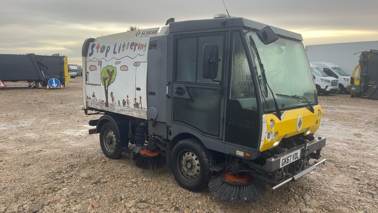 SCARAB M25H - Balayeuse de voirie: photos 1 SCARAB M25H - Balayeuse de voirie: photos 1