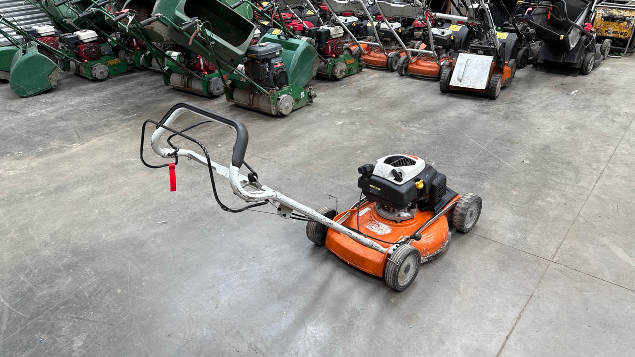 STIHL RM4 RTP - Matériel de chantier: photos 4 STIHL RM4 RTP - Matériel de chantier: photos 4