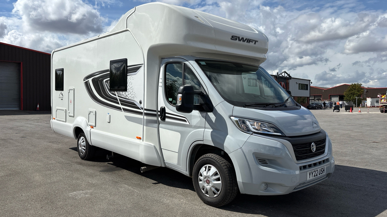 SWIFT EDGE 486 (FIAT DUCATO 3500KG) - Camping-car profilé: photos 1 SWIFT EDGE 486 (FIAT DUCATO 3500KG) - Camping-car profilé: photos 1