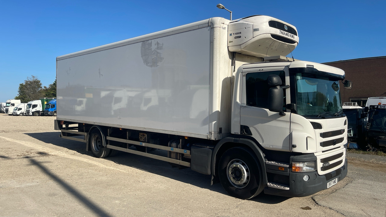 Scania P 250 - Camion frigorifique: photos 1 Scania P 250 - Camion frigorifique: photos 1
