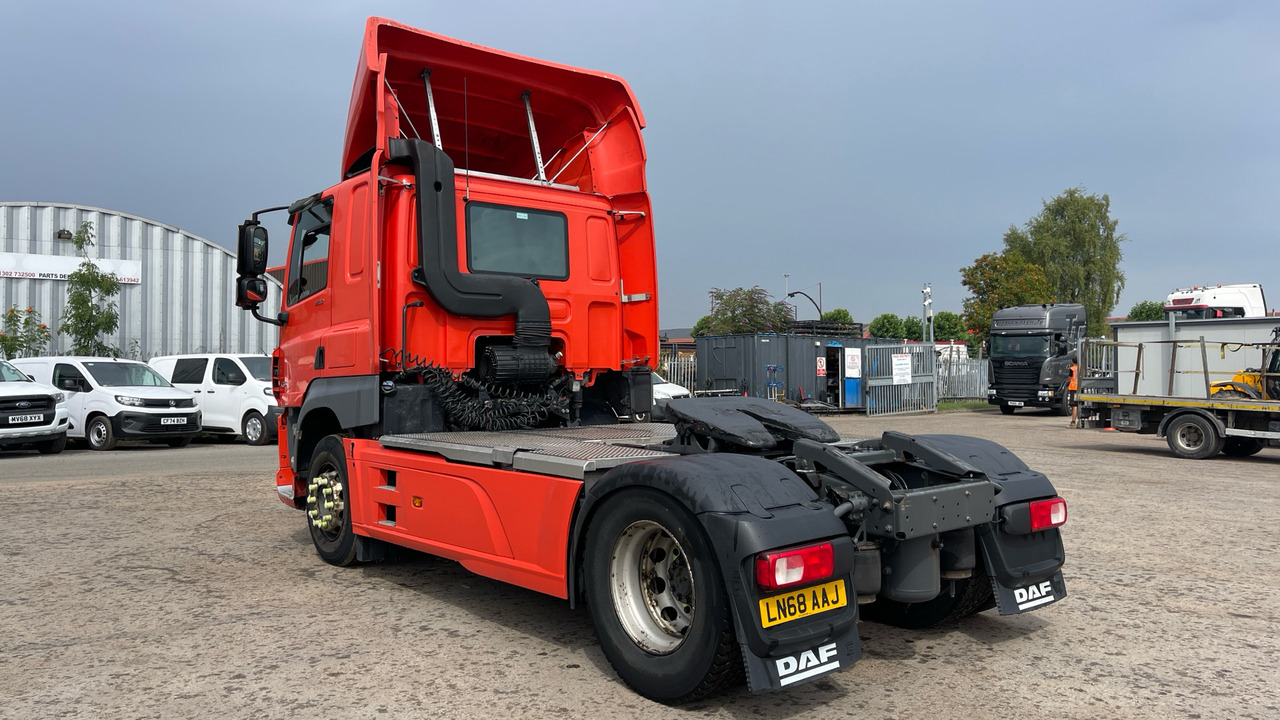 DAF CF 430 - Tracteur routier: photos 3 DAF CF 430 - Tracteur routier: photos 3