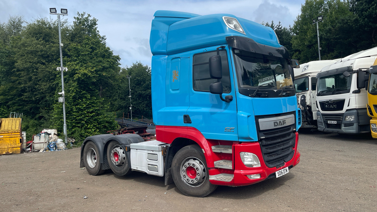 DAF CF 460 - Tracteur routier: photos 1 DAF CF 460 - Tracteur routier: photos 1