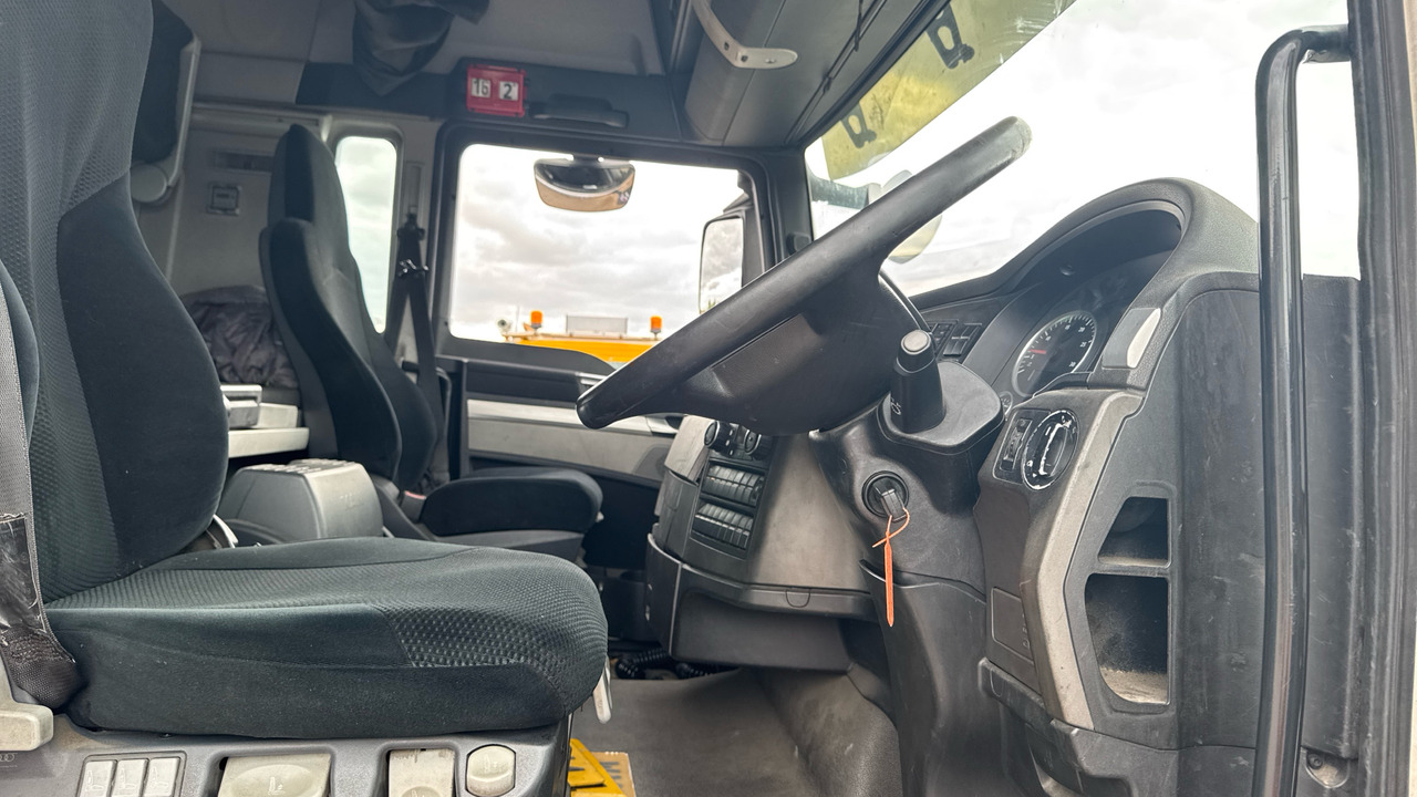 MAN TGX 26.480 - Tracteur routier: photos 5 MAN TGX 26.480 - Tracteur routier: photos 5