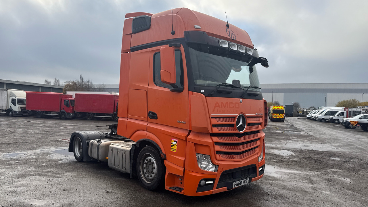 MERCEDES-BENZ ACTROS 1845 - Tracteur routier: photos 1 MERCEDES-BENZ ACTROS 1845 - Tracteur routier: photos 1